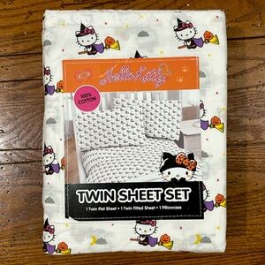 Hello Kitty Twin White Sheet & Pillowcase Set Halloween Witch Pumpkin Broom Bat